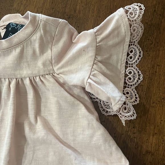 Cynthia Rowley matching setsize 3-6 months. Pull on pants. - Picture 2 of 5